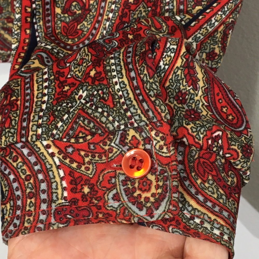 Vintage 1970s Paisley Top Blouse by TEMPTATION - Picture 7 of 13